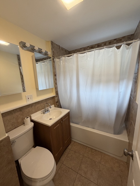 8 Wilson Street, Unit 2 Lynn, MA 01902 - Photo 8 of 9