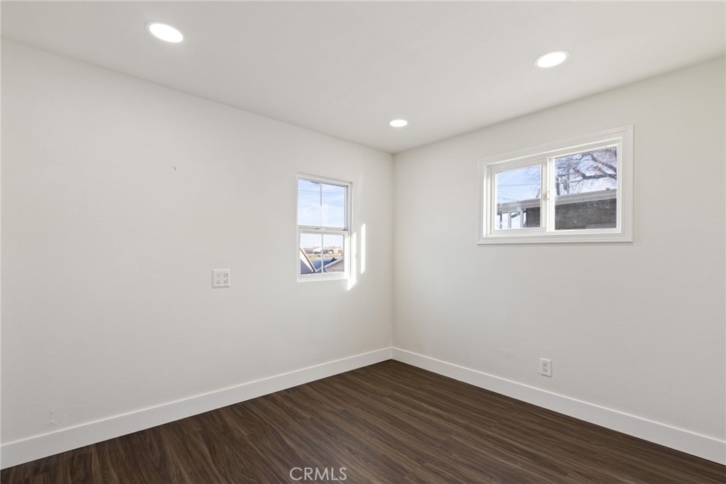 45446 7th Street, Unit 42 Lancaster, CA 93535 - Photo 14 of 16