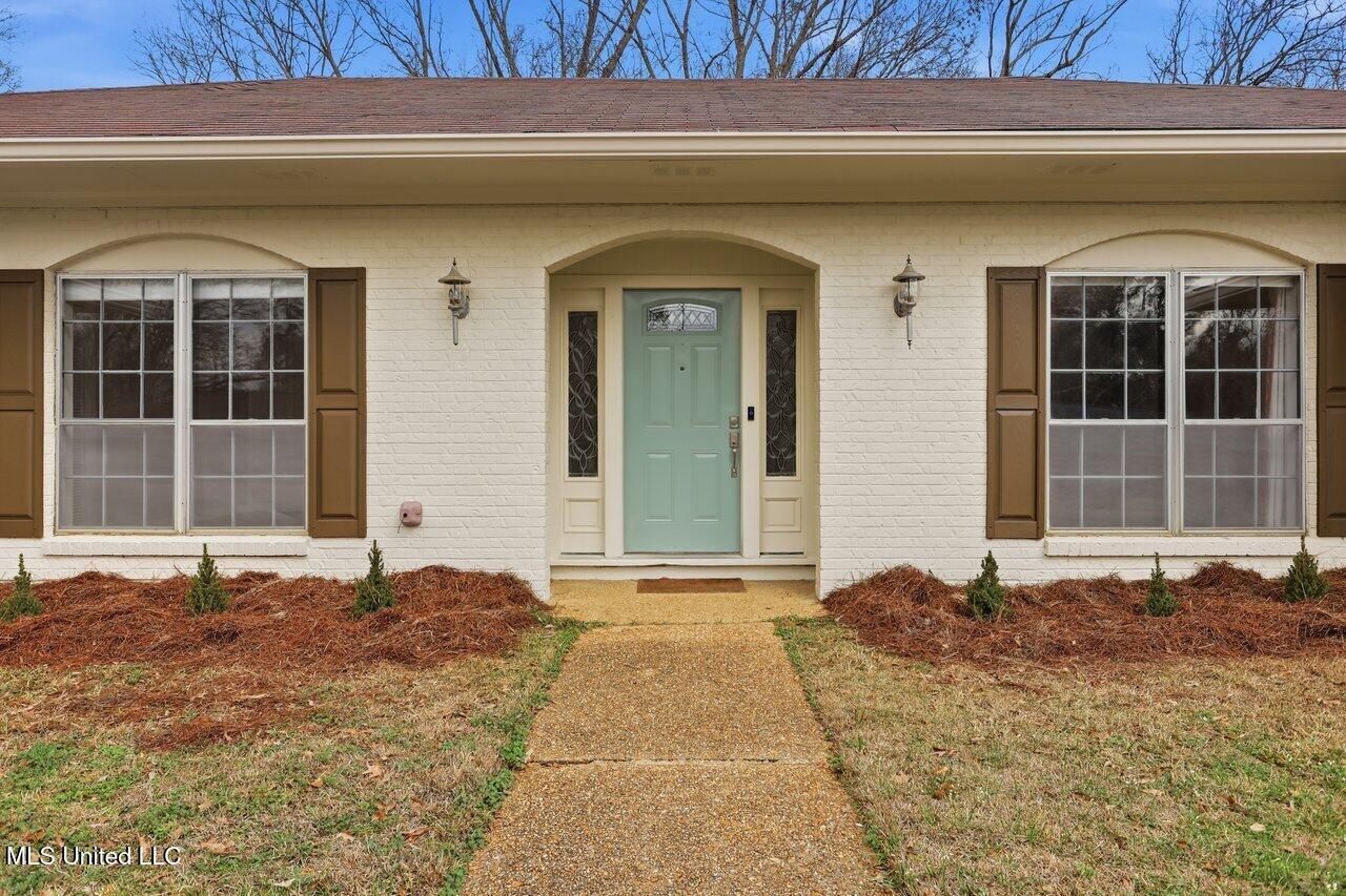 1508 Huntcliff Way Clinton, MS 39056 - Photo 2 of 37 1508 Huntcliff Way Home Tours MS 5