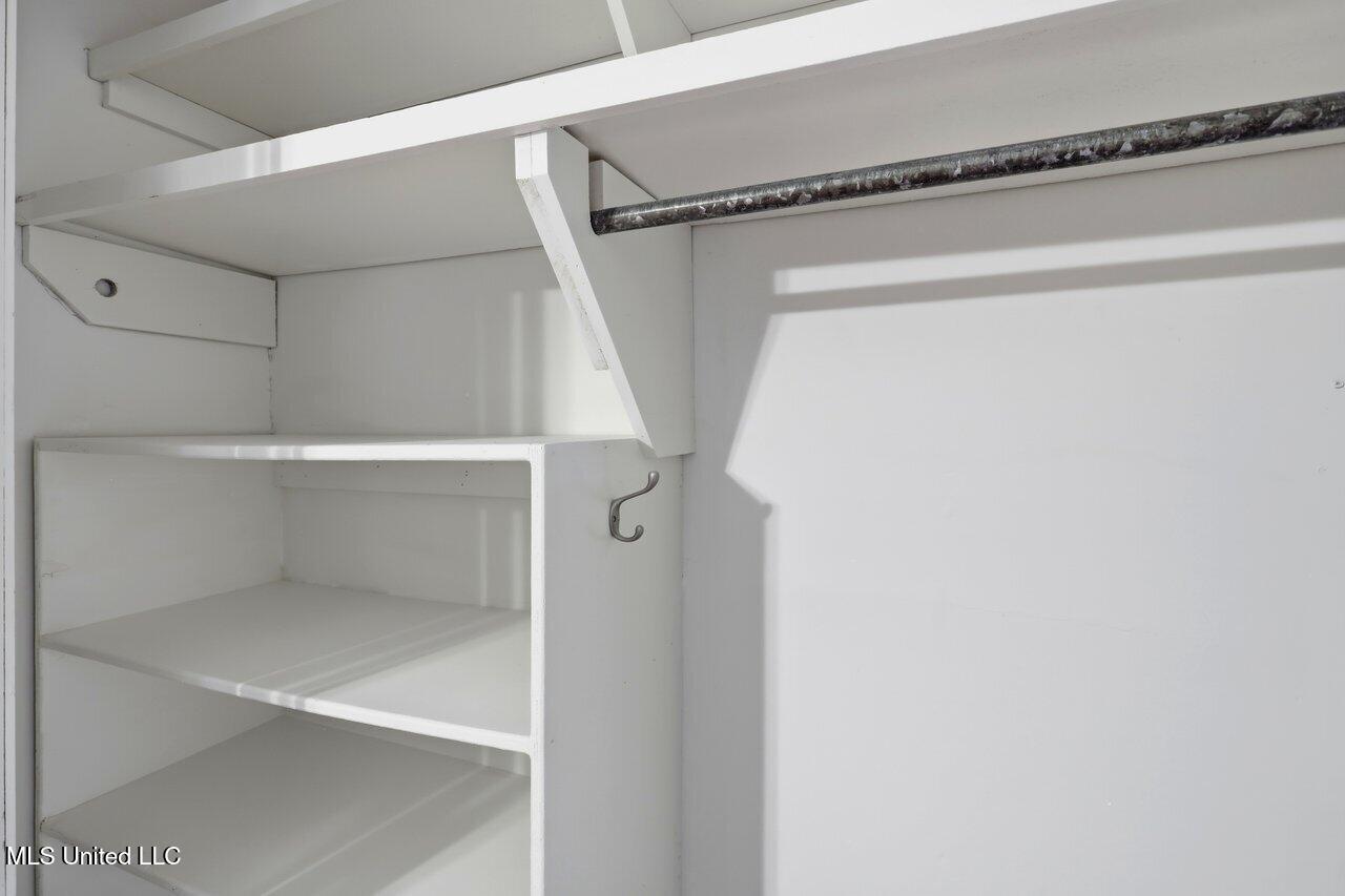 1508 Huntcliff Way Clinton, MS 39056 - Photo 22 of 37 1508 Huntcliff Way Home Tours MS 25