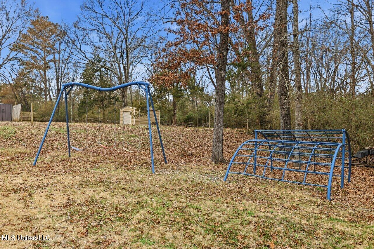 1508 Huntcliff Way Clinton, MS 39056 - Photo 31 of 37 1508 Huntcliff Way Home Tours MS 36