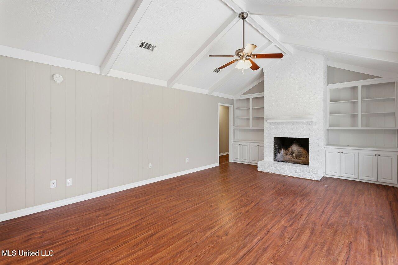 1508 Huntcliff Way Clinton, MS 39056 - Photo 5 of 37 1508 Huntcliff Way Home Tours MS 10