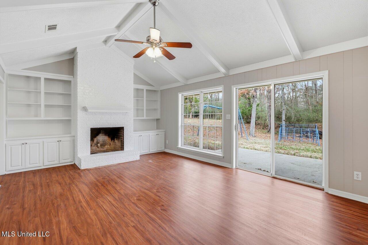 1508 Huntcliff Way Clinton, MS 39056 - Photo 6 of 37 1508 Huntcliff Way Home Tours MS 11