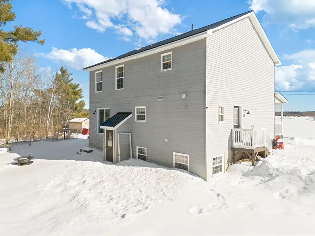 $550,000 | 24 Roseart Lane, West Gardiner, ME 04345