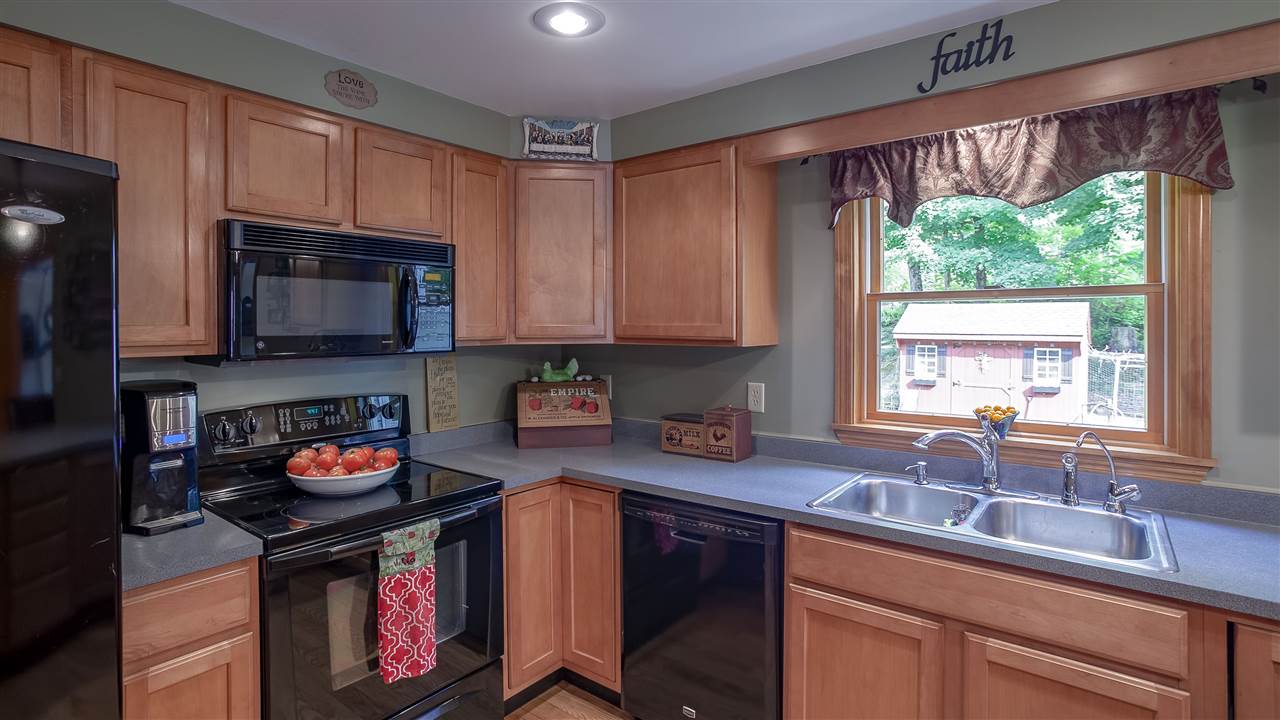 459 Old Keene Road Walpole, NH 03608 - Photo 3 of 30