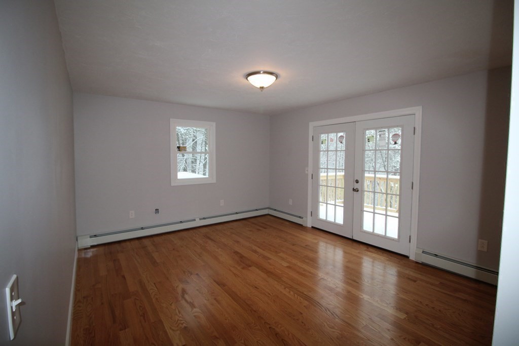 82 Breakneck Road Sturbridge, MA 01566 - Photo 12 of 28