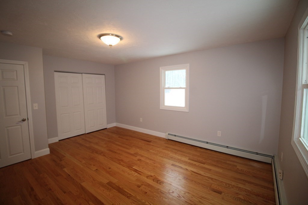 82 Breakneck Road Sturbridge, MA 01566 - Photo 14 of 28