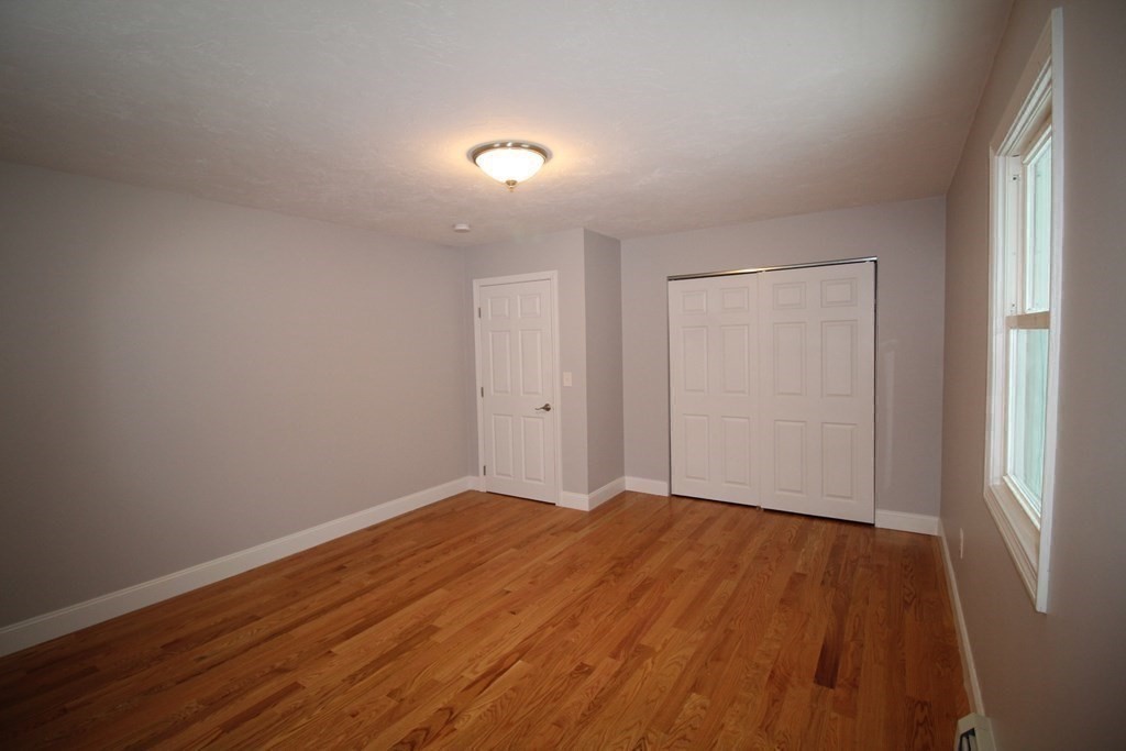 82 Breakneck Road Sturbridge, MA 01566 - Photo 15 of 28