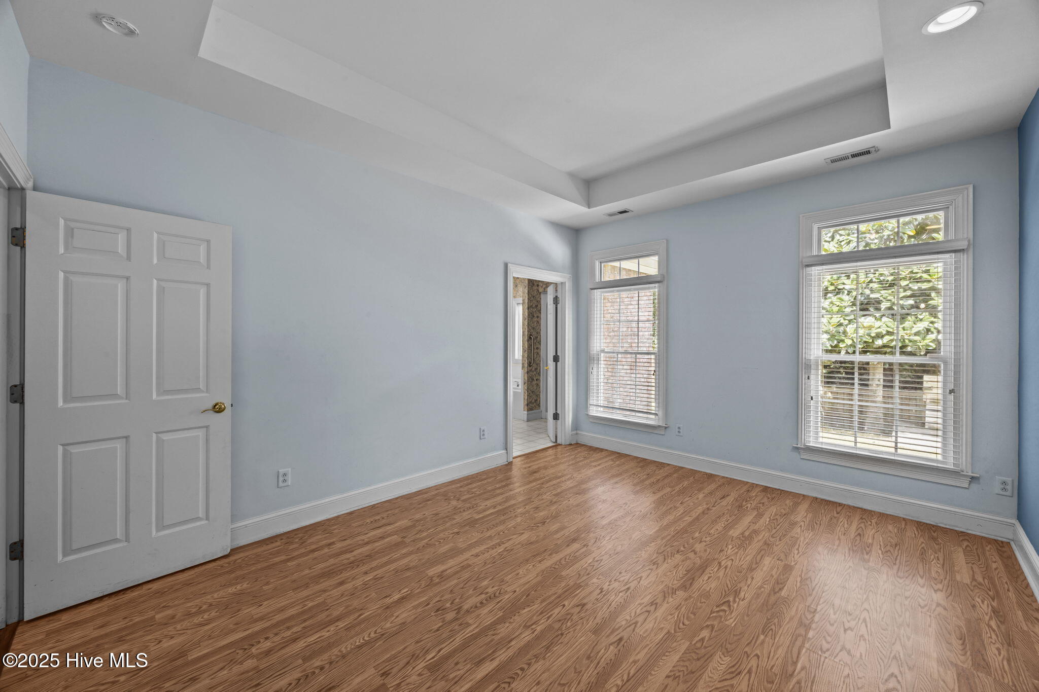 817 Vineyard Drive New Bern, NC 28562 - Photo 20 of 49 Primary Suite