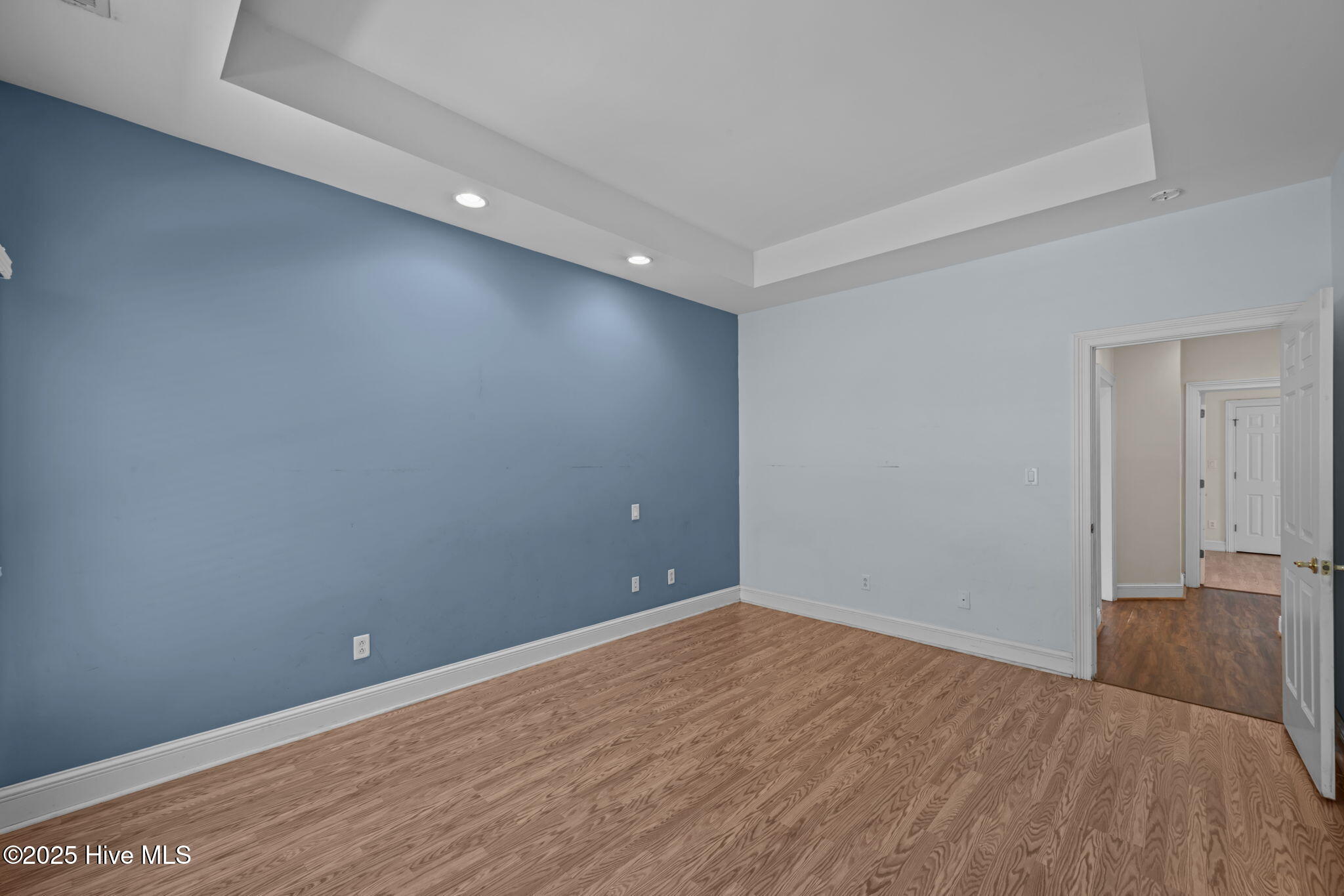 817 Vineyard Drive New Bern, NC 28562 - Photo 21 of 49 Primary Suite