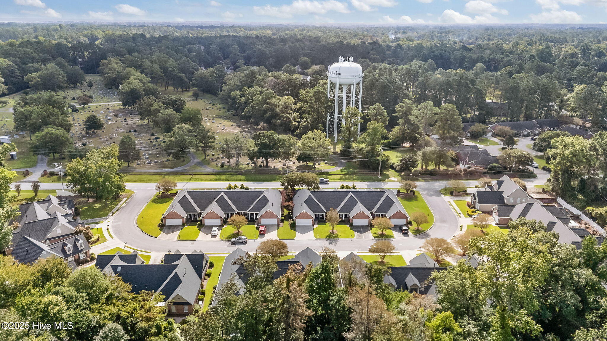 817 Vineyard Drive New Bern, NC 28562 - Photo 47 of 49 The Vineyard