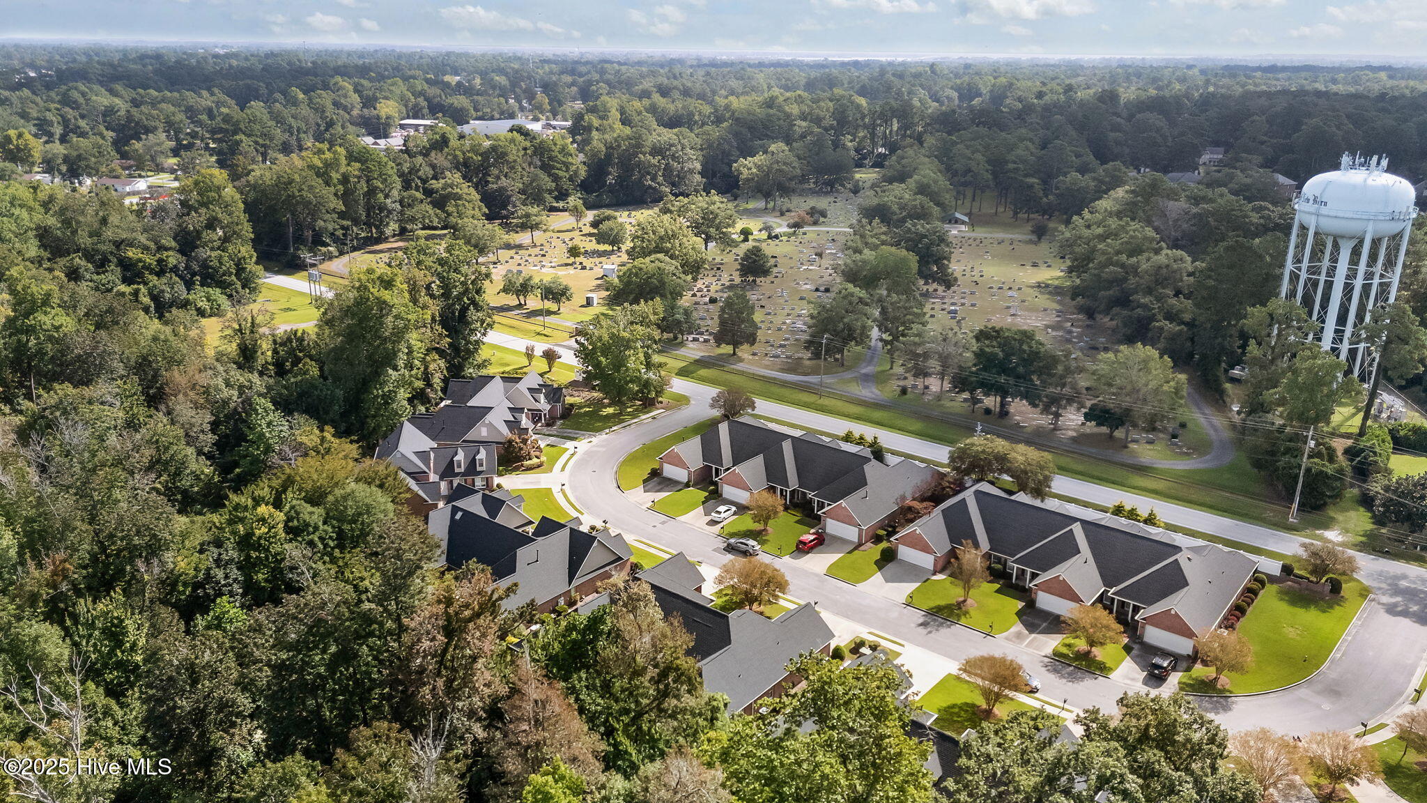 817 Vineyard Drive New Bern, NC 28562 - Photo 48 of 49 The Vineyard