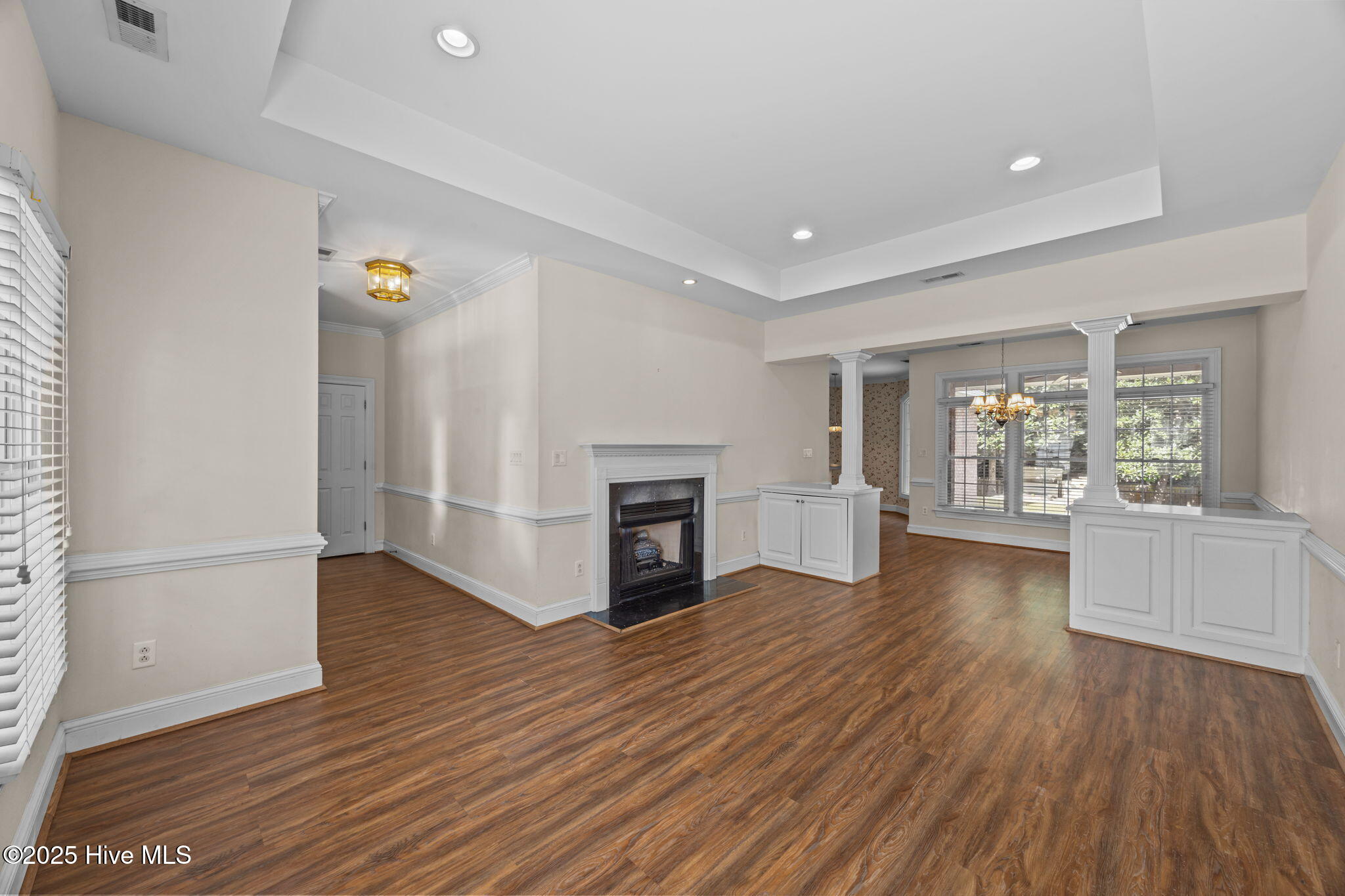 817 Vineyard Drive New Bern, NC 28562 - Photo 9 of 49 Living Space