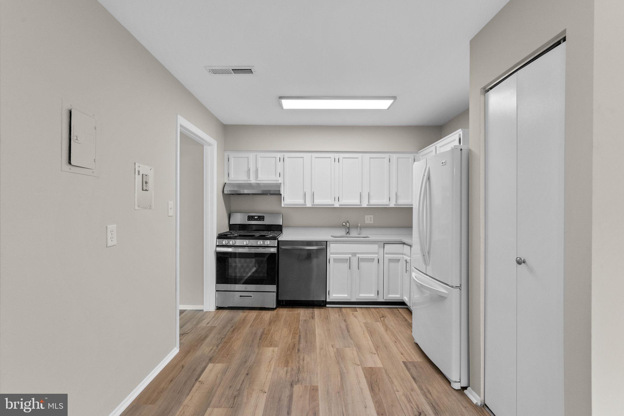 14446 Parkvale Road, Unit 4 Rockville, MD 20853 - Photo 13 of 28 Gallery Image 13