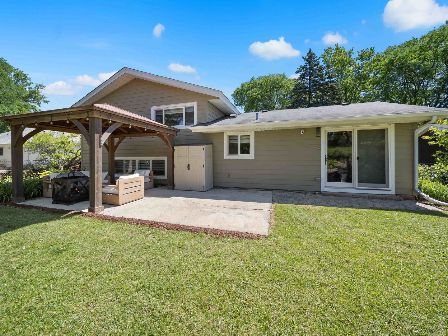 600 Springinsguth Road Schaumburg, IL 60193 - Photo 2 of 31