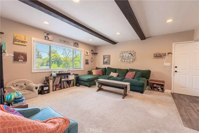 $2,195,000 | 5237 Topanga Canyon Boulevard, Woodland Hills, CA 91364