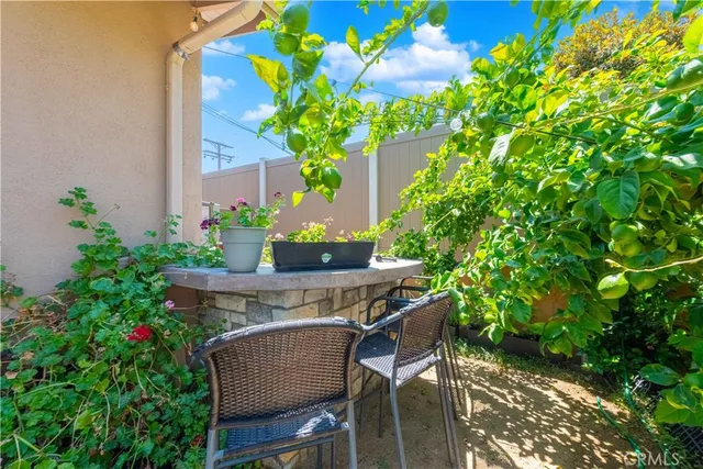 $2,195,000 | 5237 Topanga Canyon Boulevard, Woodland Hills, CA 91364