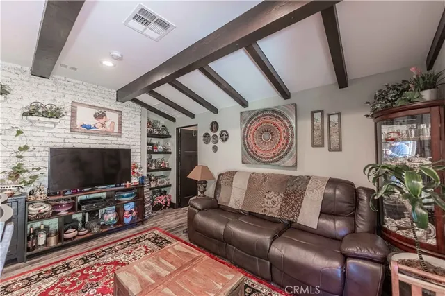 $2,195,000 | 5237 Topanga Canyon Boulevard, Woodland Hills, CA 91364