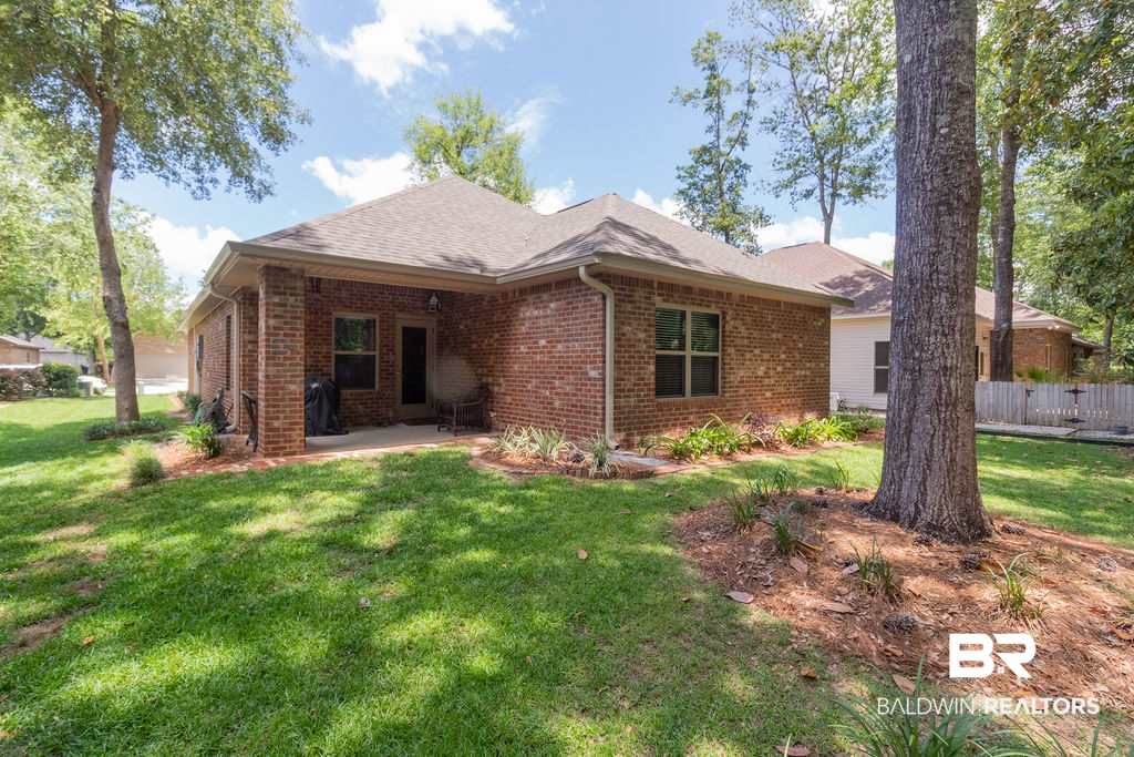1212 Surrey Loop Foley, AL 36535 - Photo 9 of 39