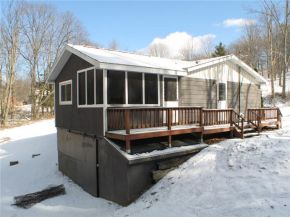 4015 Foster Valley Road Endicott, NY 13760 - Photo 4 of 12 Gallery Image 4