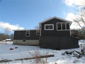 4015 Foster Valley Road Endicott, NY 13760 - Photo 5 of 12 Gallery Image 5