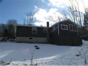 4015 Foster Valley Road Endicott, NY 13760 - Photo 6 of 12 Gallery Image 6