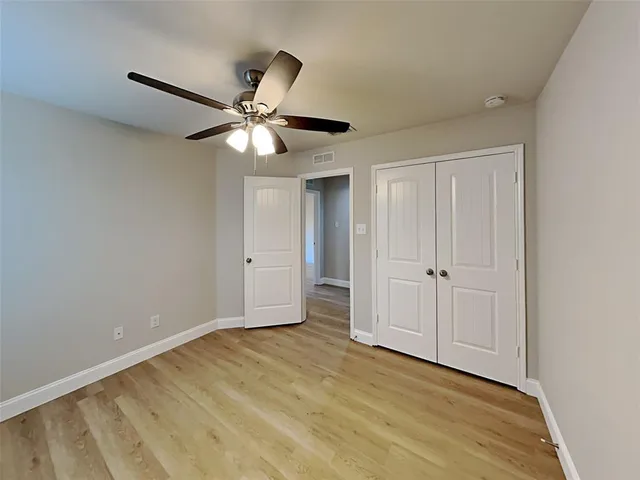 $315,000 | 1337 Shelley Drive, Burleson, TX 76028