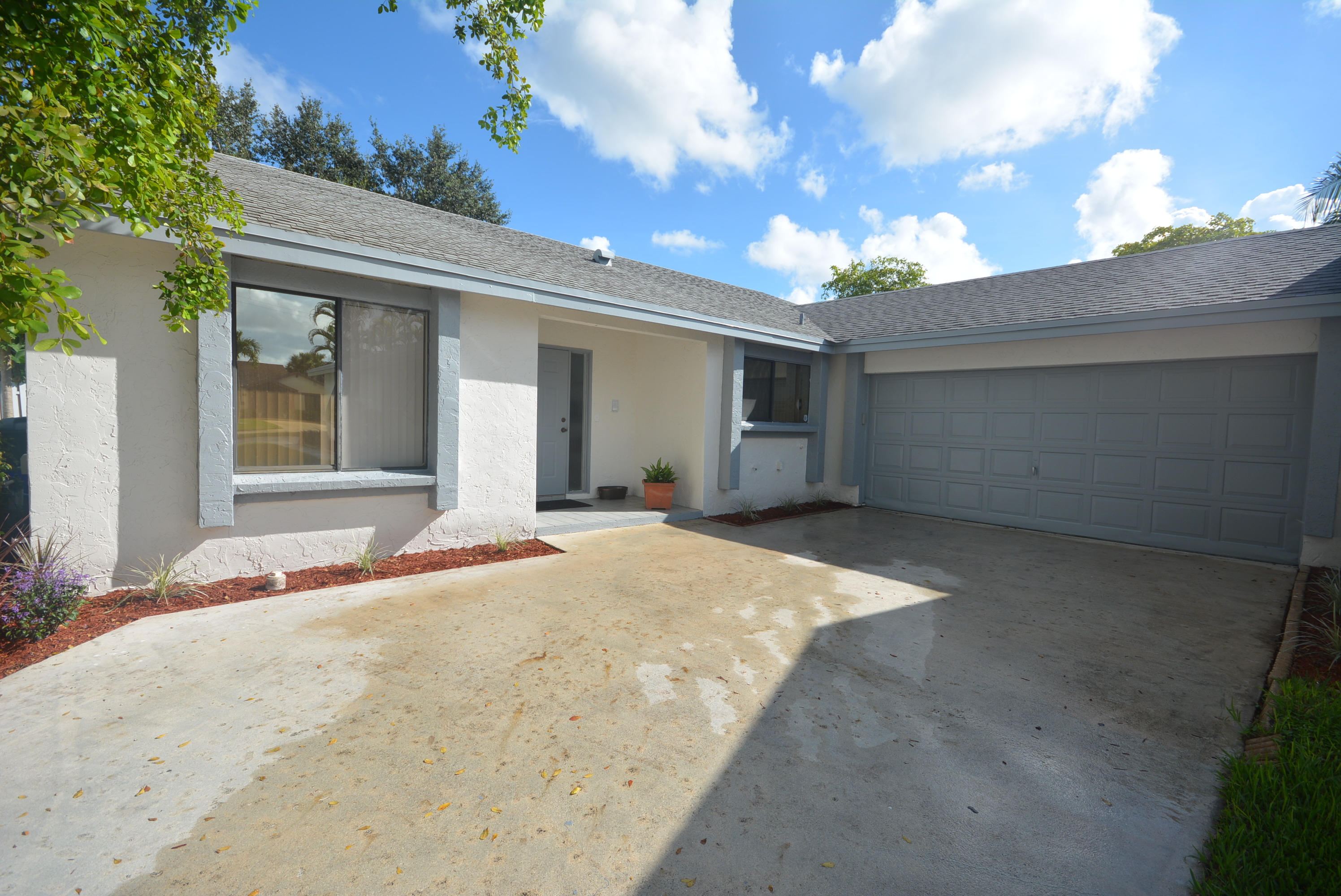 9925 Pinellas Park Road Boca Raton, FL 33428 - Photo 2 of 22 EBF_8848