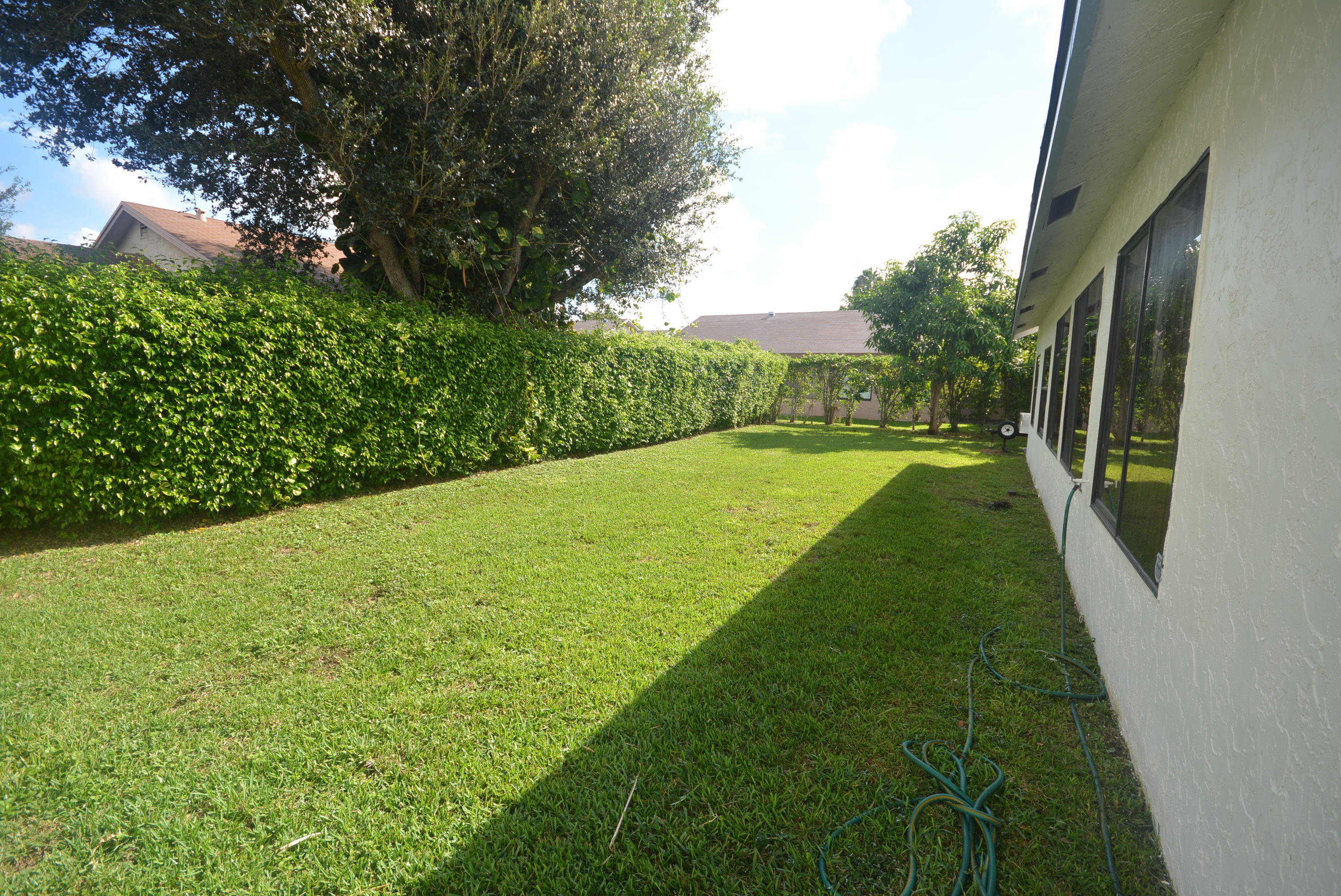 9925 Pinellas Park Road Boca Raton, FL 33428 - Photo 4 of 22 EBF_8849