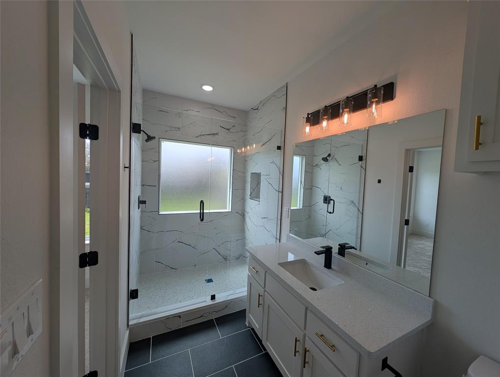 1890 Johnson Street Greenville, TX 75401 - Photo 13 of 21