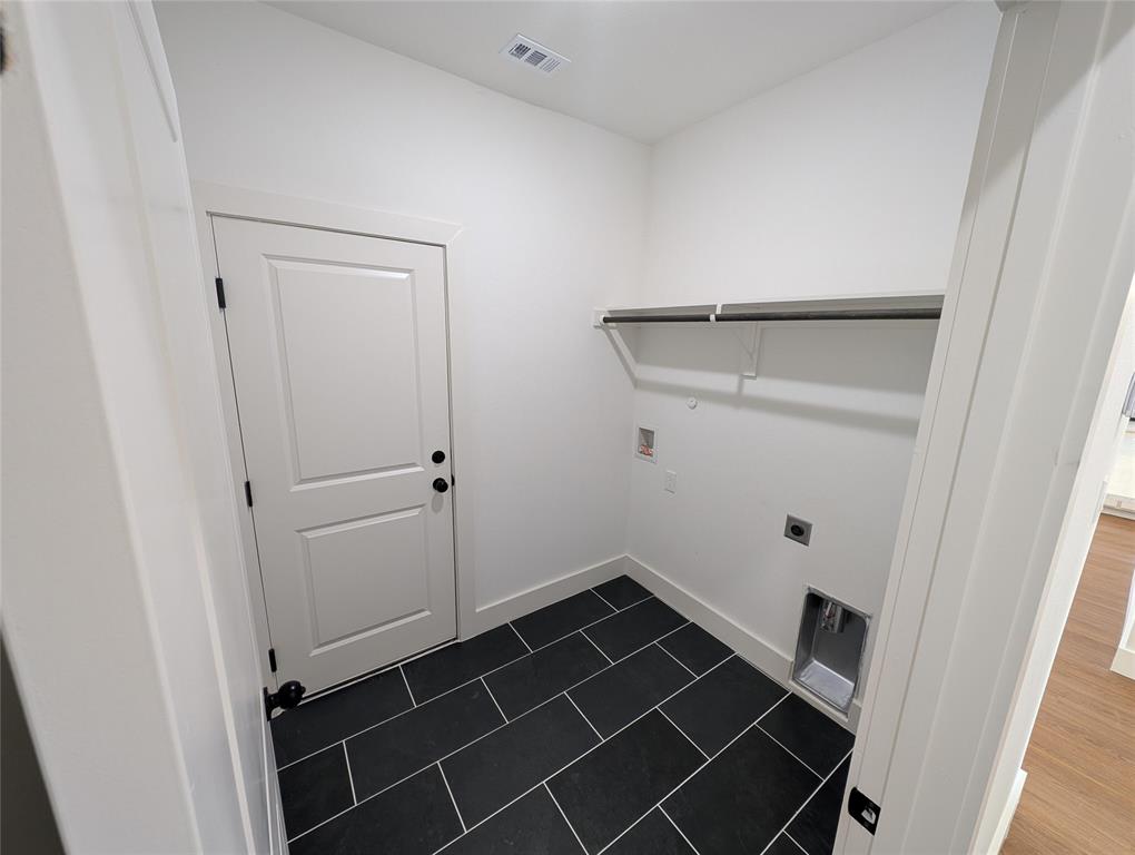 1890 Johnson Street Greenville, TX 75401 - Photo 16 of 21