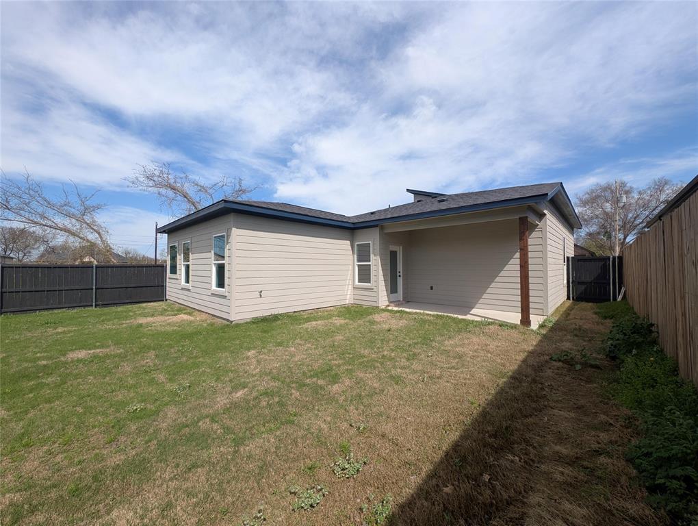 1890 Johnson Street Greenville, TX 75401 - Photo 20 of 21