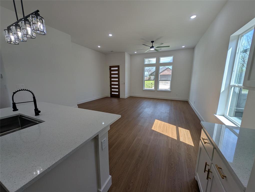 1890 Johnson Street Greenville, TX 75401 - Photo 6 of 21