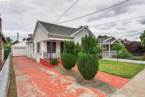 $325,000 | 8115 Iris Street, Oakland, CA 94605