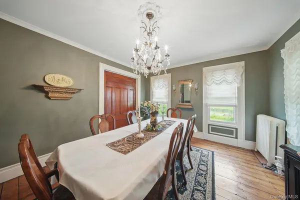 $749,000 | 482 Scotchtown Avenue, Middletown, NY 10941