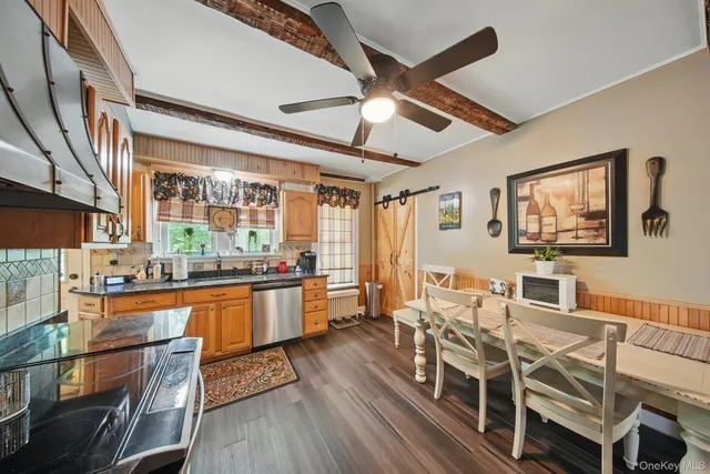 $759,000 | 482 Scotchtown Avenue, Middletown, NY 10941