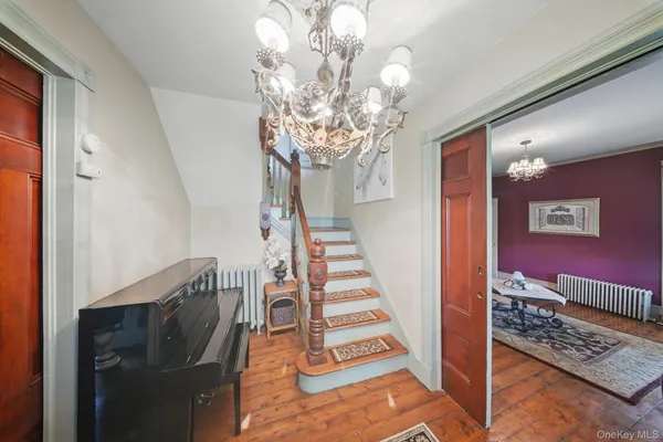 $749,000 | 482 Scotchtown Avenue, Middletown, NY 10941