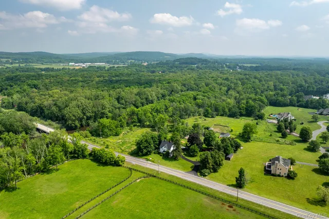 $759,000 | 482 Scotchtown Avenue, Middletown, NY 10941