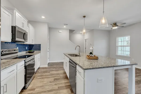 $347,400 | 4316 Spyglass Drive, Murfreesboro, TN 37127