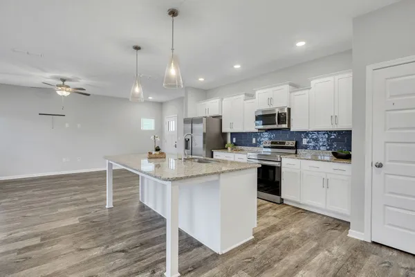 $347,400 | 4316 Spyglass Drive, Murfreesboro, TN 37127