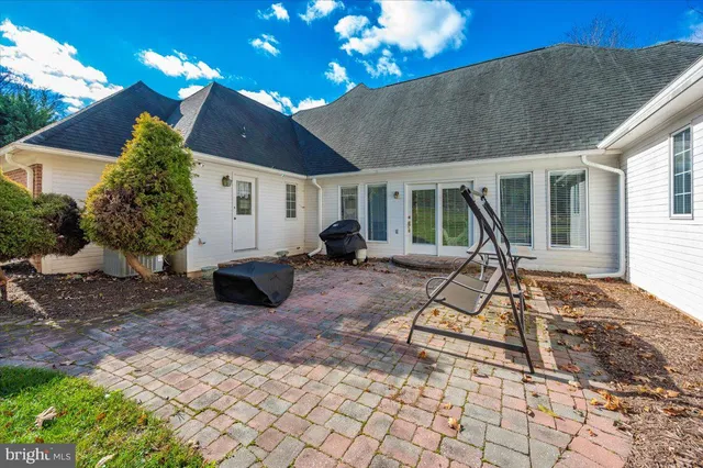 $520,000 | 20102 Teakwood Drive, Hagerstown, MD 21742