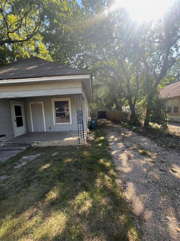 728 Ritchey Street Gainesville, TX 76240 - Photo 22 of 37