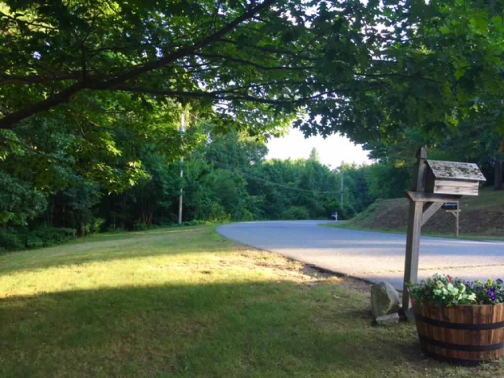 3 Clyde Road Derry, NH 03038 - Photo 16 of 28 Gallery Image 16