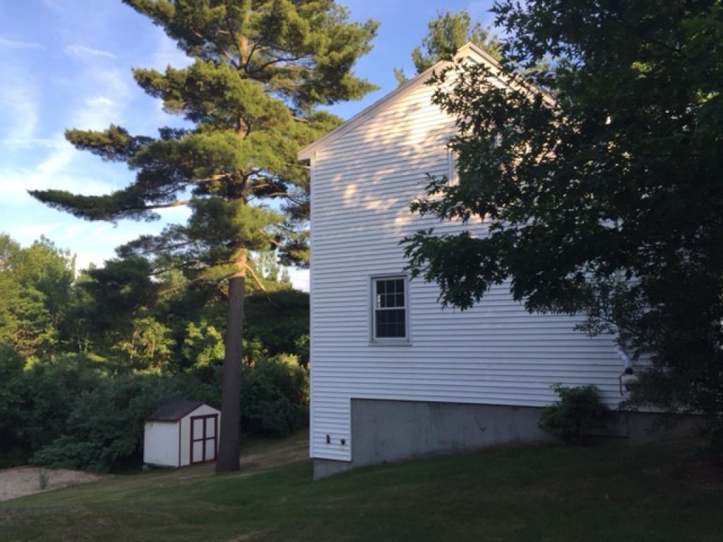 3 Clyde Road Derry, NH 03038 - Photo 21 of 28 Gallery Image 21