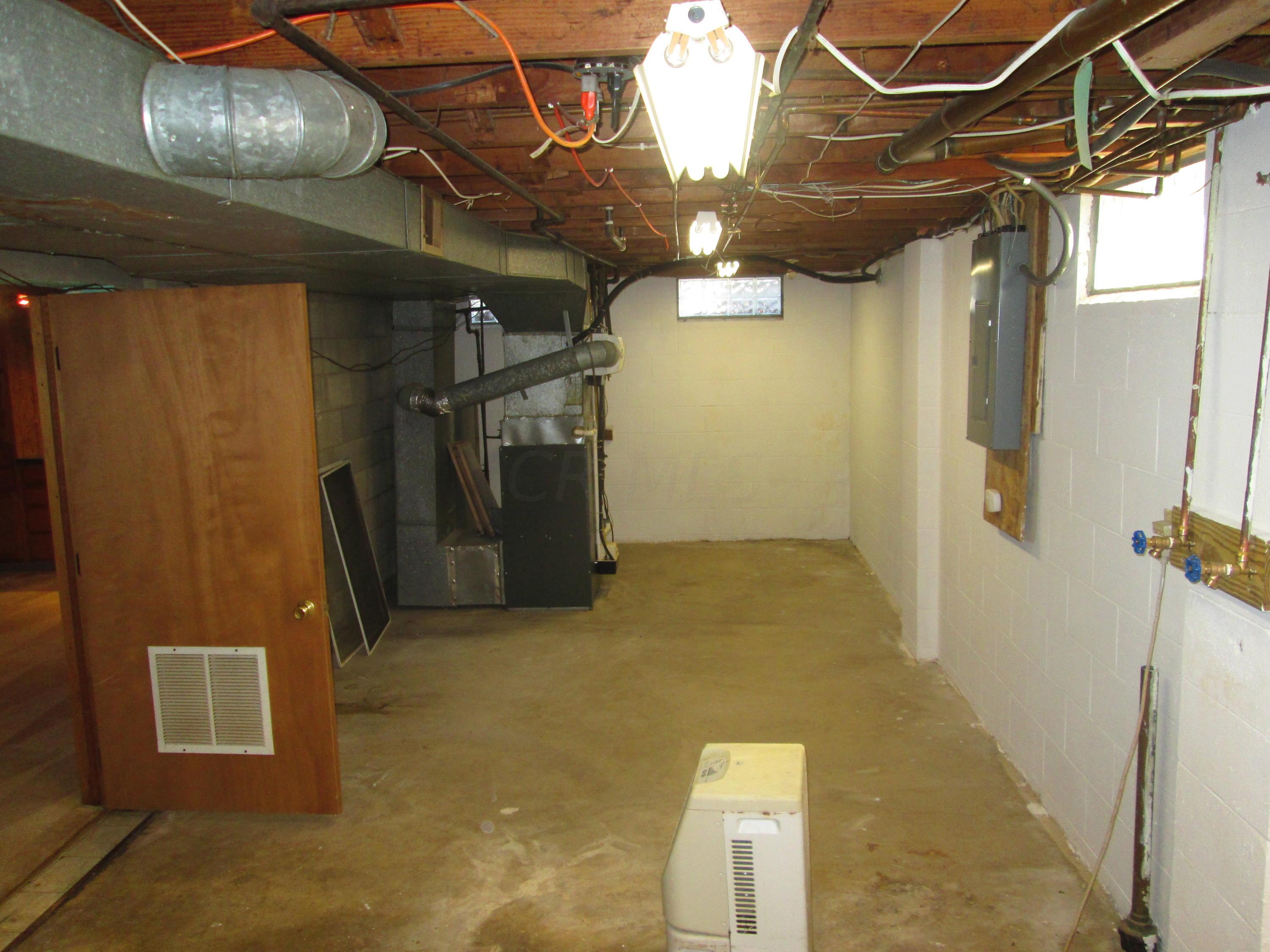 347 Hermitage Road Columbus, OH 43230 - Photo 34 of 36 Gallery Image 34