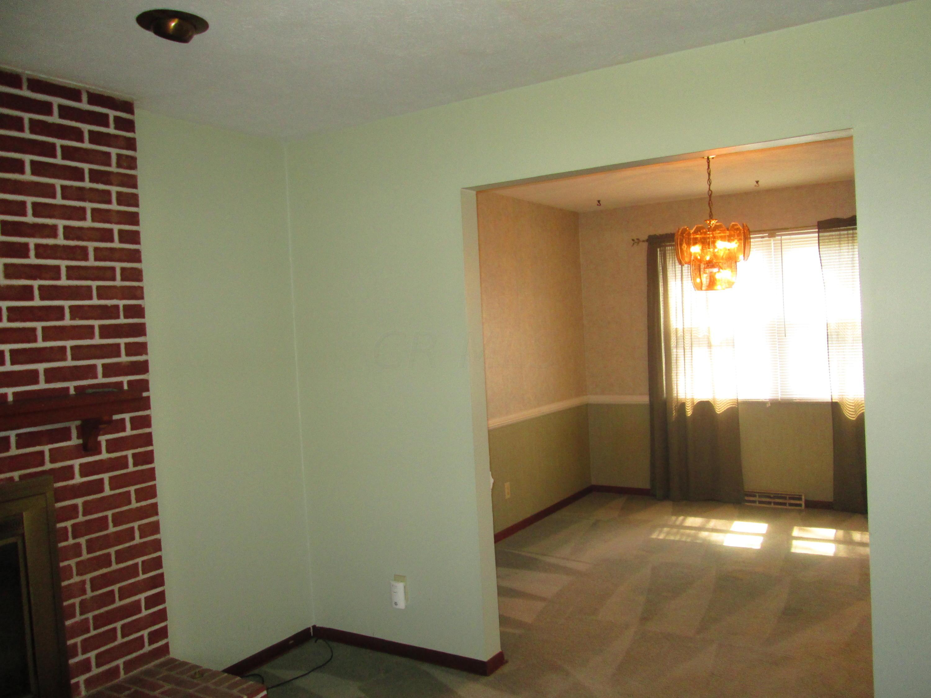 347 Hermitage Road Columbus, OH 43230 - Photo 6 of 36 Gallery Image 6