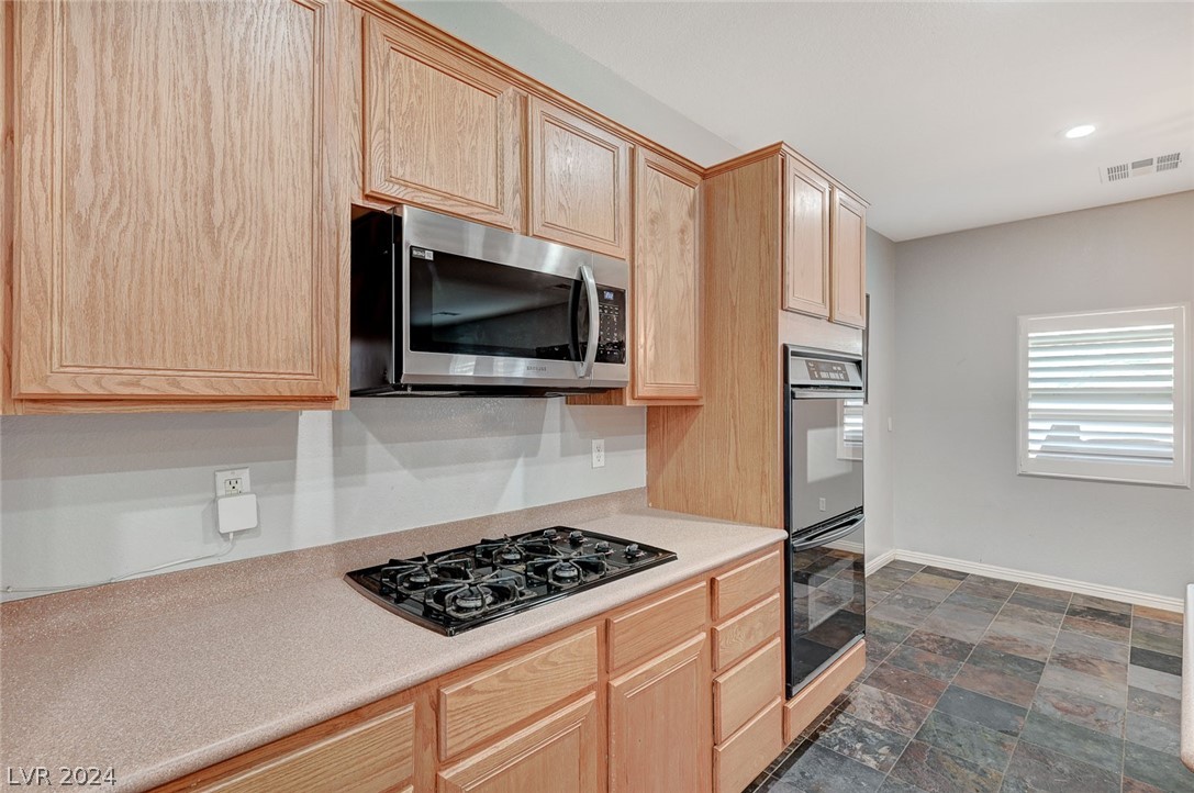 1060 Riddle Glen Street Henderson, NV 89012 - Photo 13 of 41 Gallery Image 13