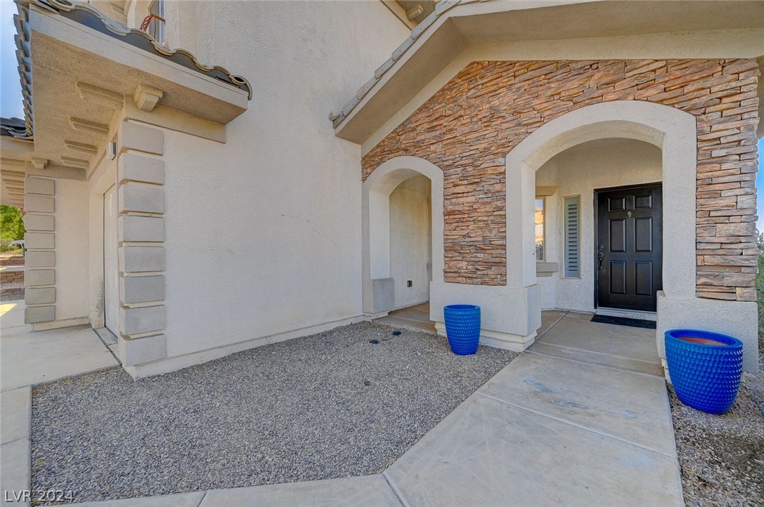 1060 Riddle Glen Street Henderson, NV 89012 - Photo 3 of 41 Gallery Image 3