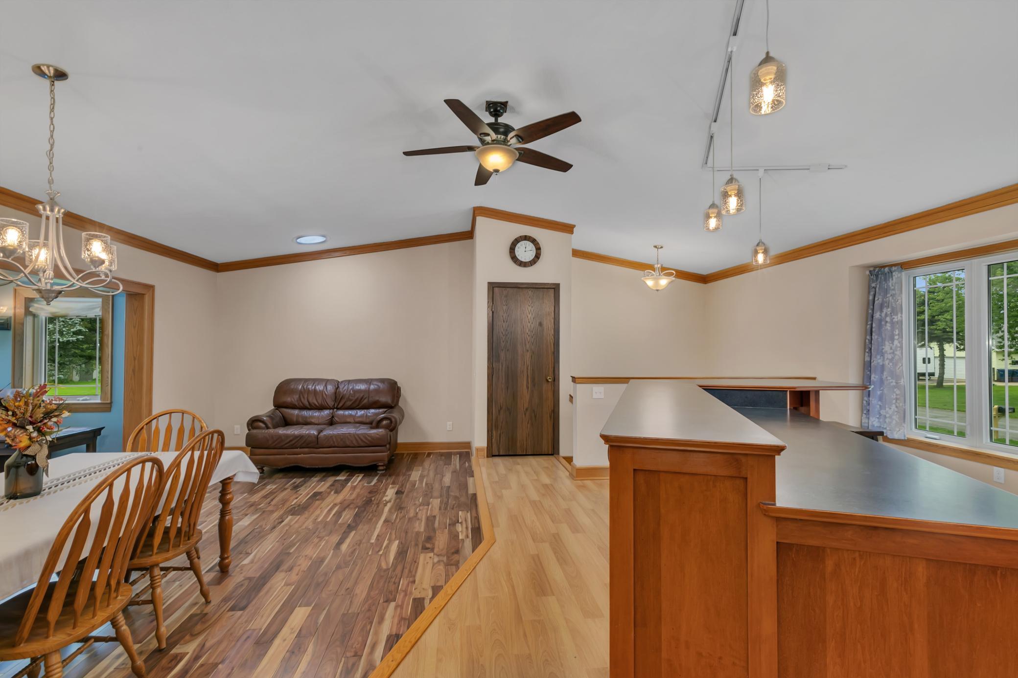 6407 Laurel Road St. Cloud, MN 56303 - Photo 16 of 30 Gallery Image 16