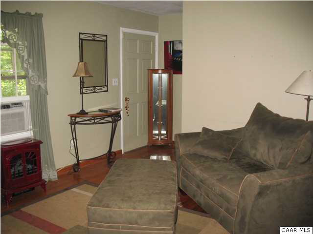 1419 Forest View Road Charlottesville, VA 22902 - Photo 14 of 37 Gallery Image 14
